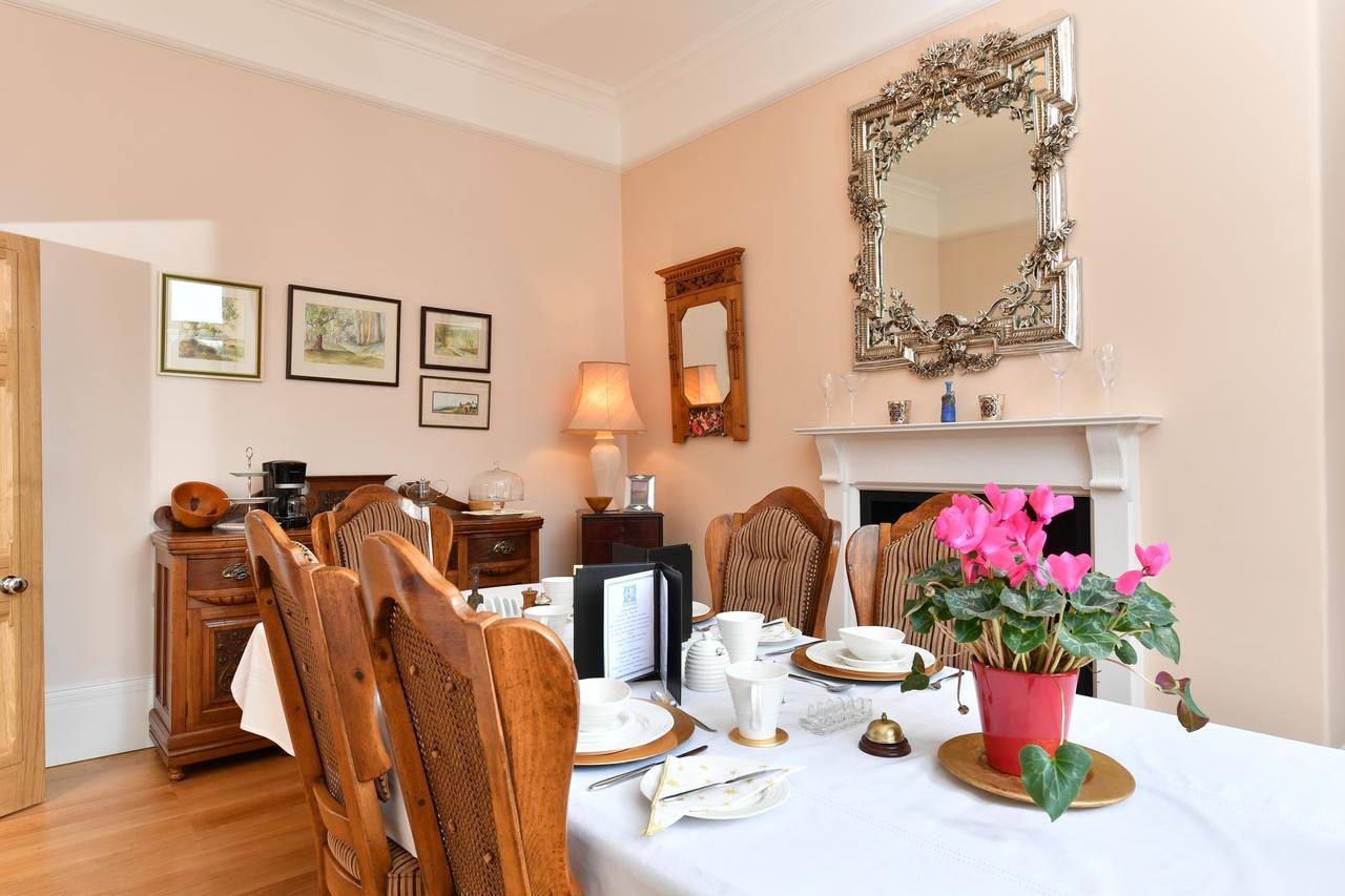 เฮอริเทจ เบด แอนด์ เบรกฟาสต์ Bed & Breakfast คาล์น ภายนอก รูปภาพ
