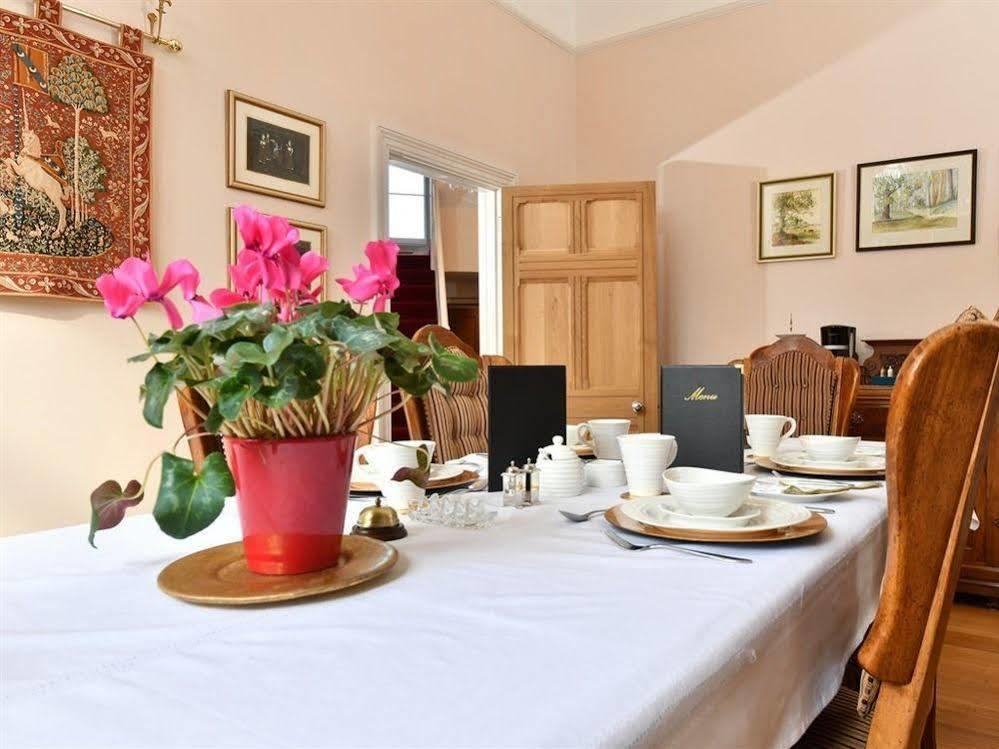 เฮอริเทจ เบด แอนด์ เบรกฟาสต์ Bed & Breakfast คาล์น ภายนอก รูปภาพ